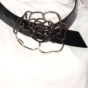 Belt black with Silver Floral design 32in leather 1.5 in wide